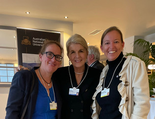 Kim with Julia Bishop and Melanie Bishop of Living Seawalls.
