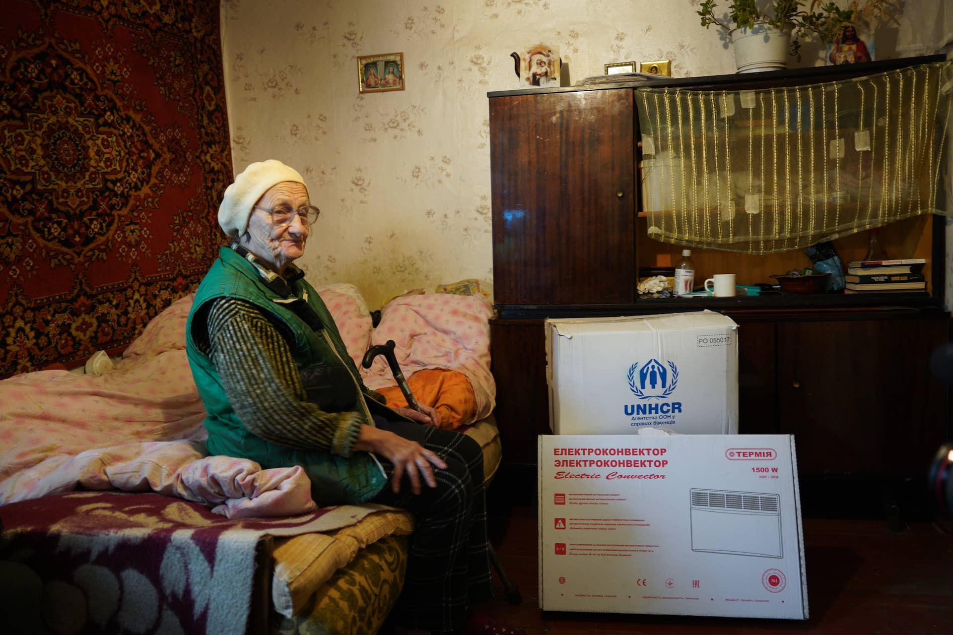 UNHCR provides winter support to war-affected Ukrainians