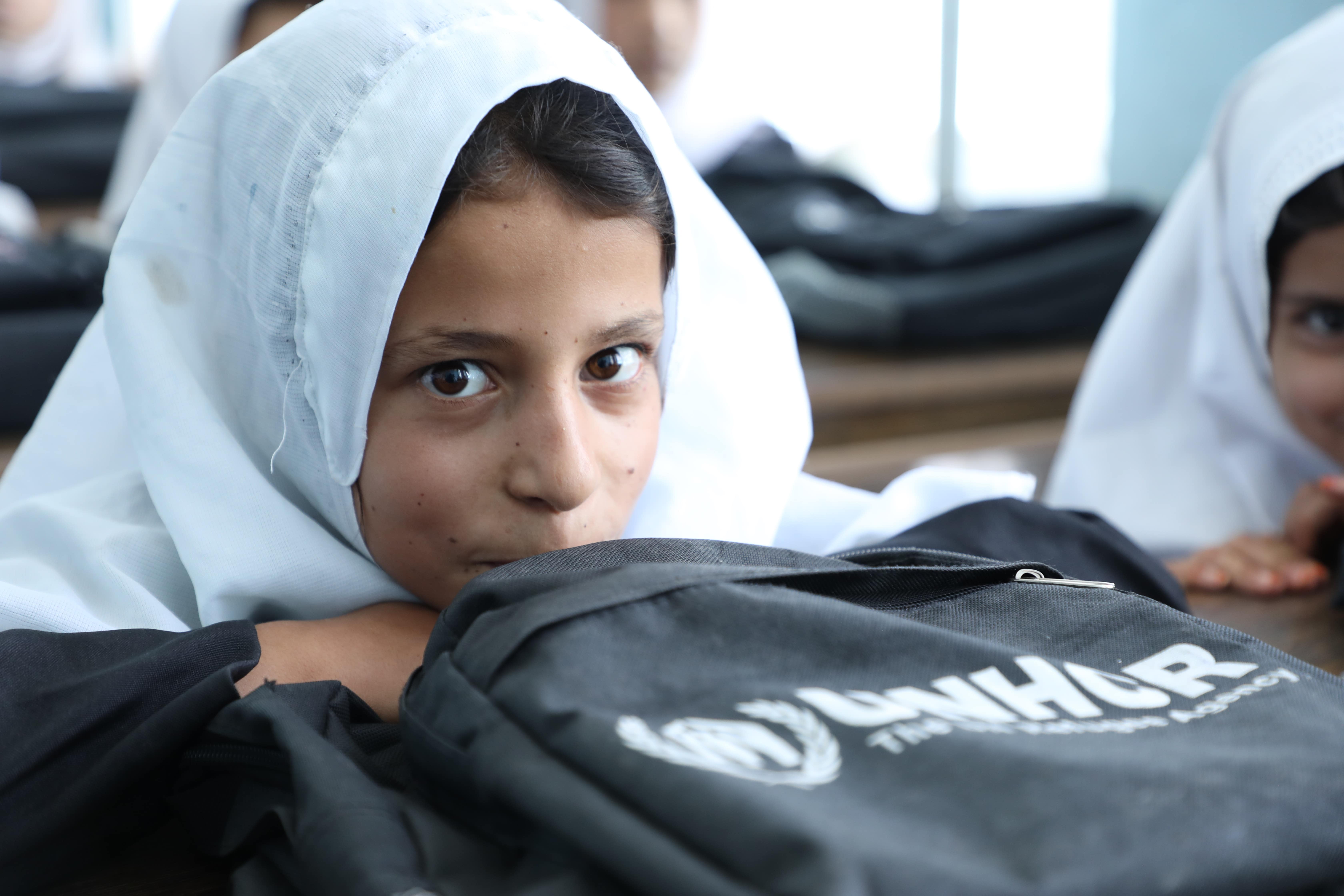 A student attends Kahdistan Primary School. The UNHCR-built school supports hundreds of girls from families who are internally displaced and refugee returnees in Herat Province. 