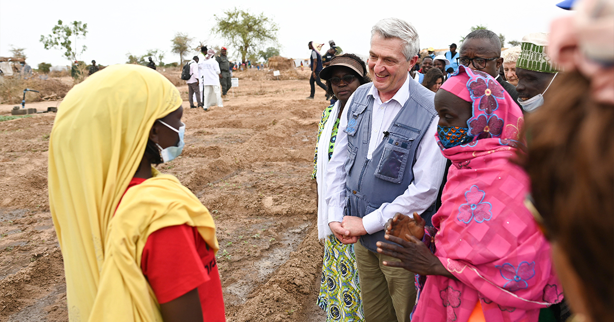 UN High Commissioner for Refugees Filippo Grandi visits Bogo relocation site for internally displaced people © UNHCR/Colin Delfosse