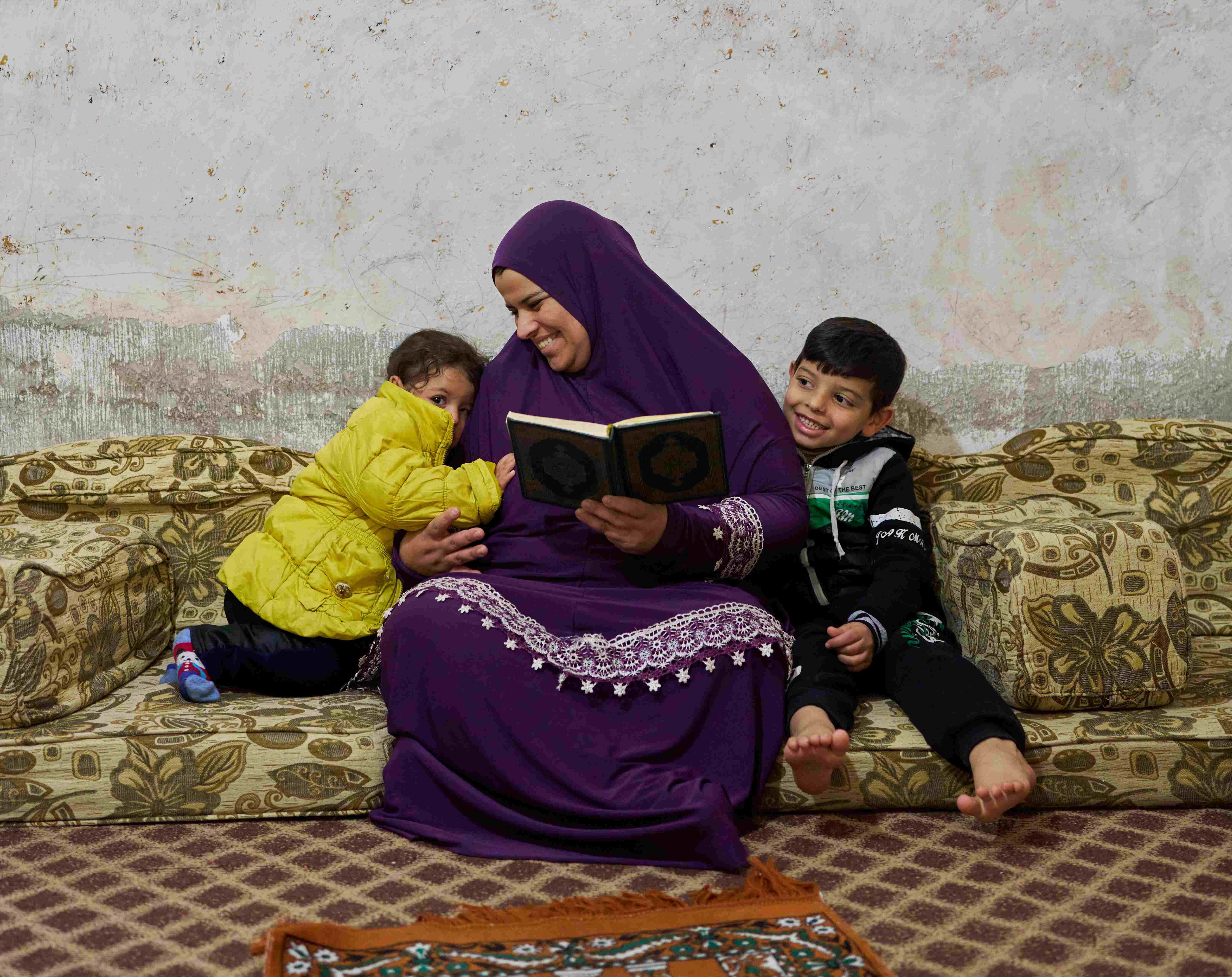 Jordan_syrian-refugee-with-children